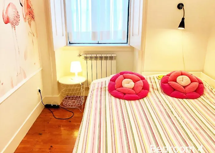 Апартаменти Caza Latina *