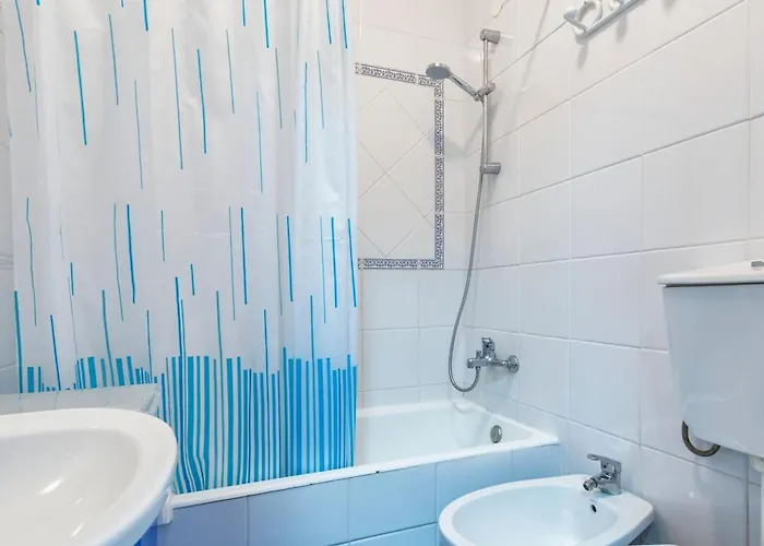 Caza Latina Апартаменти Лісабон