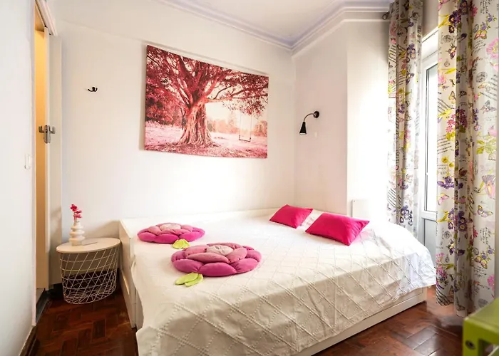 Caza Latina * Лісабон