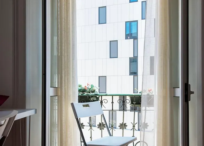 Апартаменти Caza Latina *