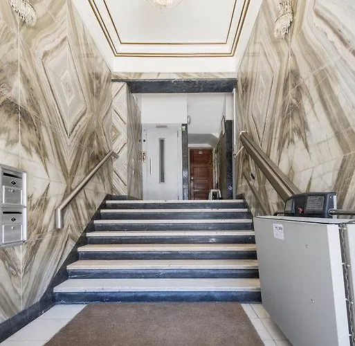 Апартаменти Caza Latina