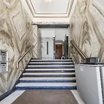 Apartment Caza Latina