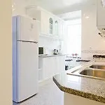 Caza Latina Apartment Lissabon
